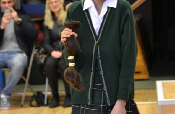 Inspirational Mariam donates 30cm of her hair and raises £2380 for charity